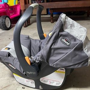 Chico Infant Car Seat and Base